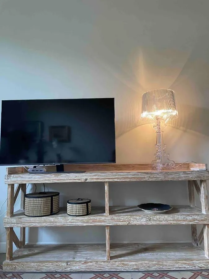 Apartment Chez Anna In Sempione - Mico, Citylife, San Siro Milan